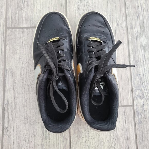 Nike Air Air Force 1 women's sneakers black white and gold size 7 - Picture 7 of 14